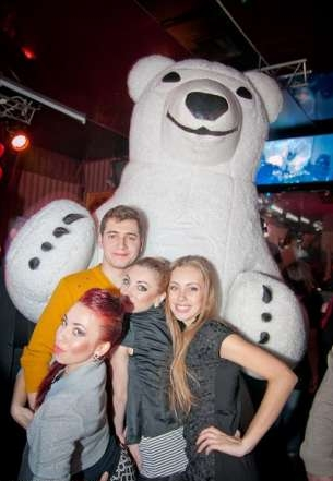 Белый Медведь — ростовая кукла в Киеве на поздравление Киев и область Київ
