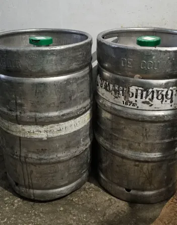 Продам пивні клешні, крани, редуктор, промивочний бачок, кеги. Дніпро