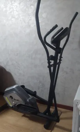 Магнитный орбитрек HouseFit HB-8194EL (эллиптический тренажер) Одеса